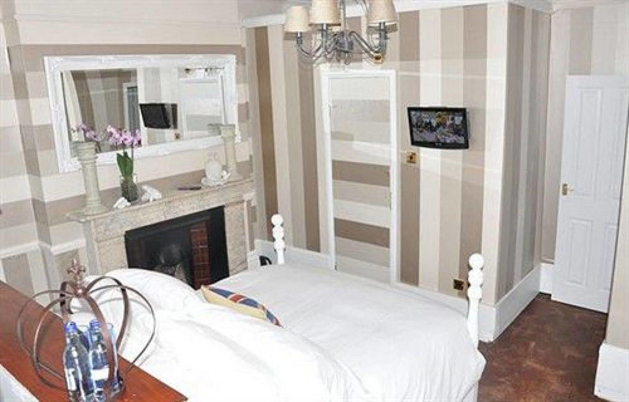 Kings Boutique Hotel Лондон Экстерьер фото